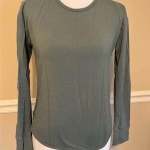 Athleta Girls Sage green Long Sleeve Top